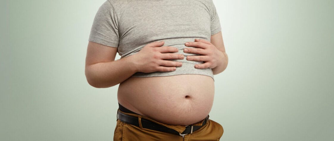 Homens com cintura larga têm maior risco de desenvolver câncer de